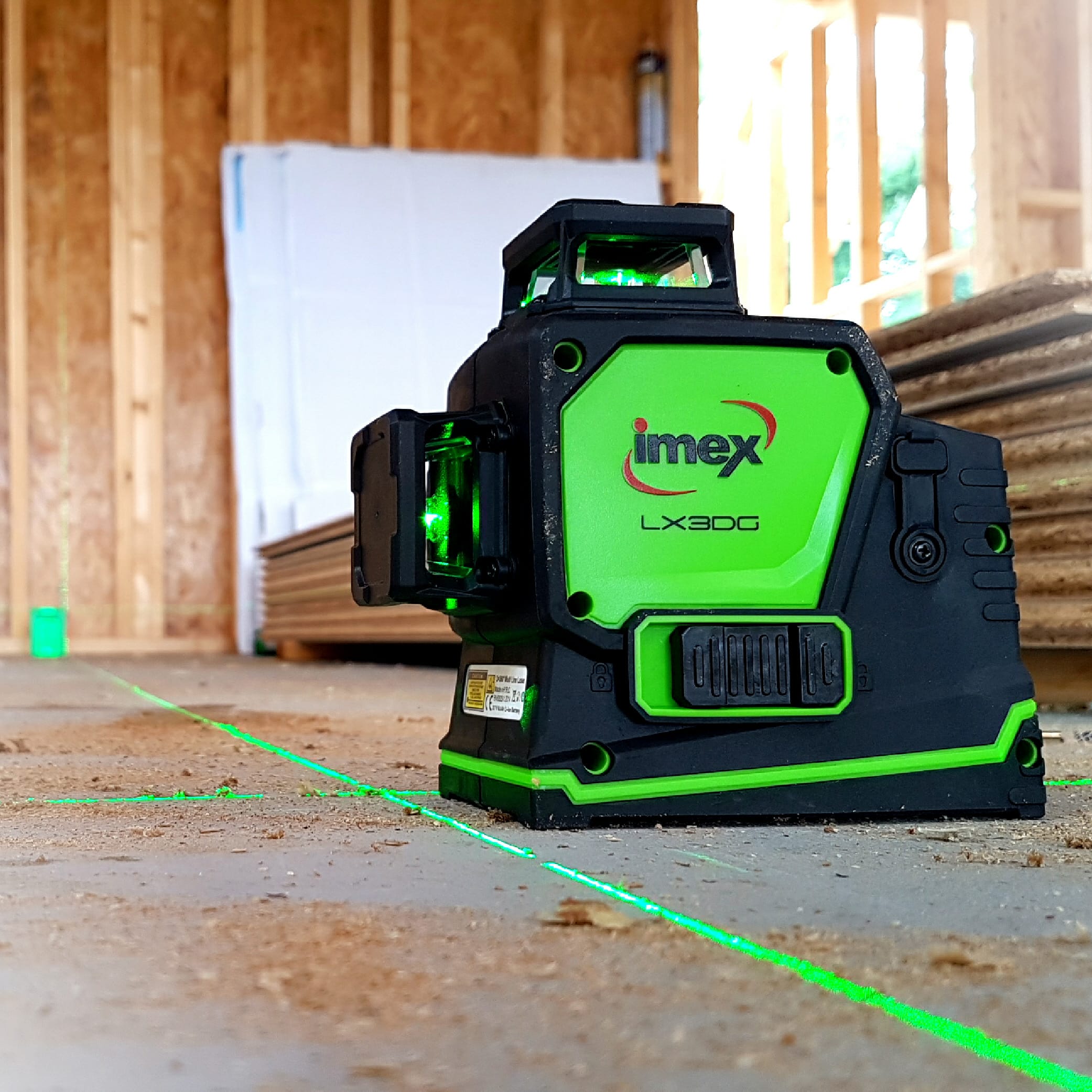 How to use a laser level for patio projects - Aspro Tools - IMEX Distributor